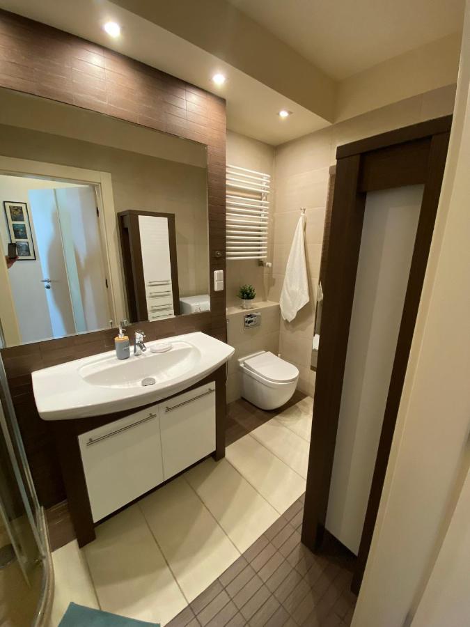 Orientalny Apartment Varşovia Exterior foto